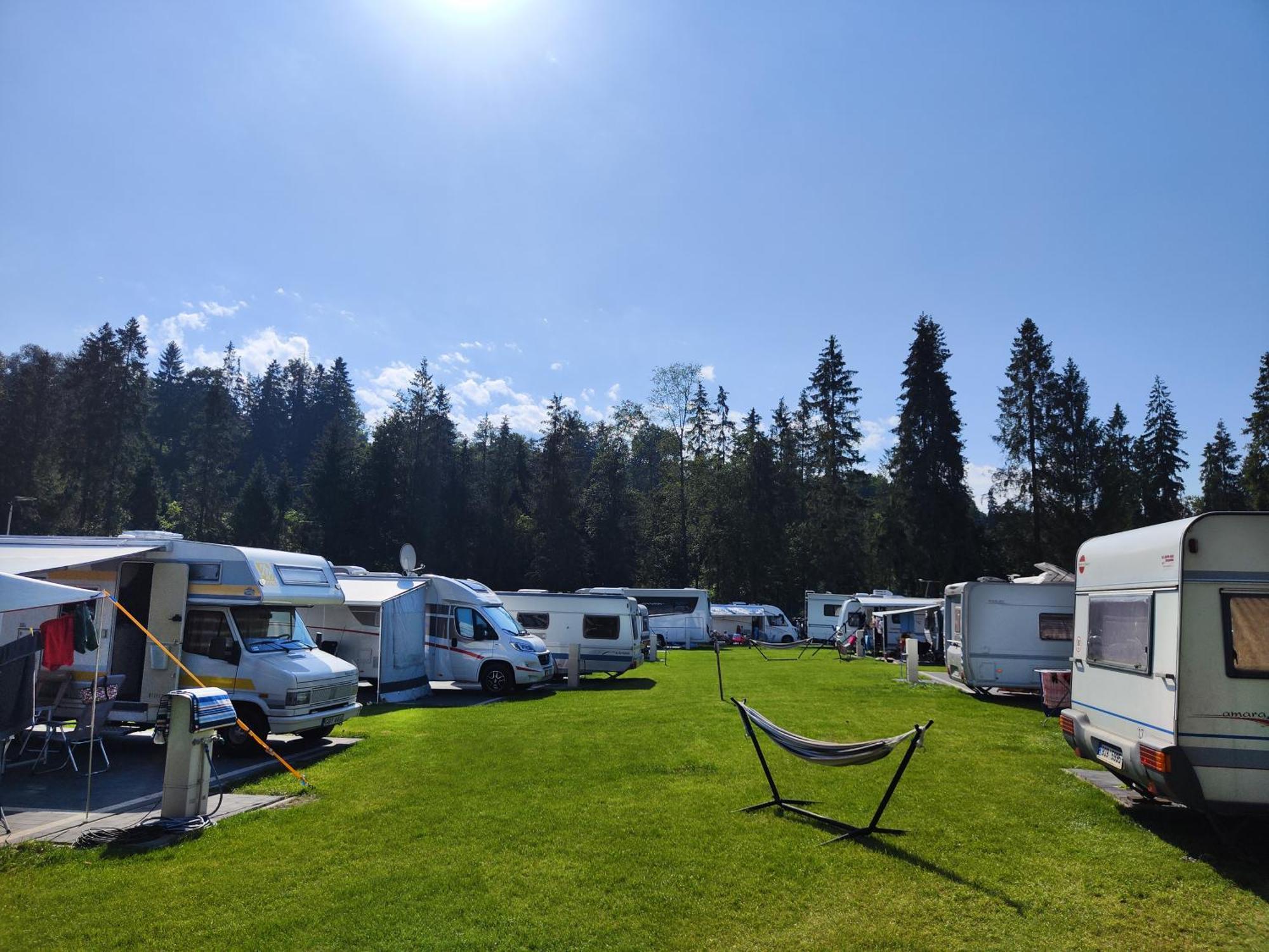 Camp Goracy Potok - Parcele Kamperowe Hotel ชาฟลารี ภายนอก รูปภาพ